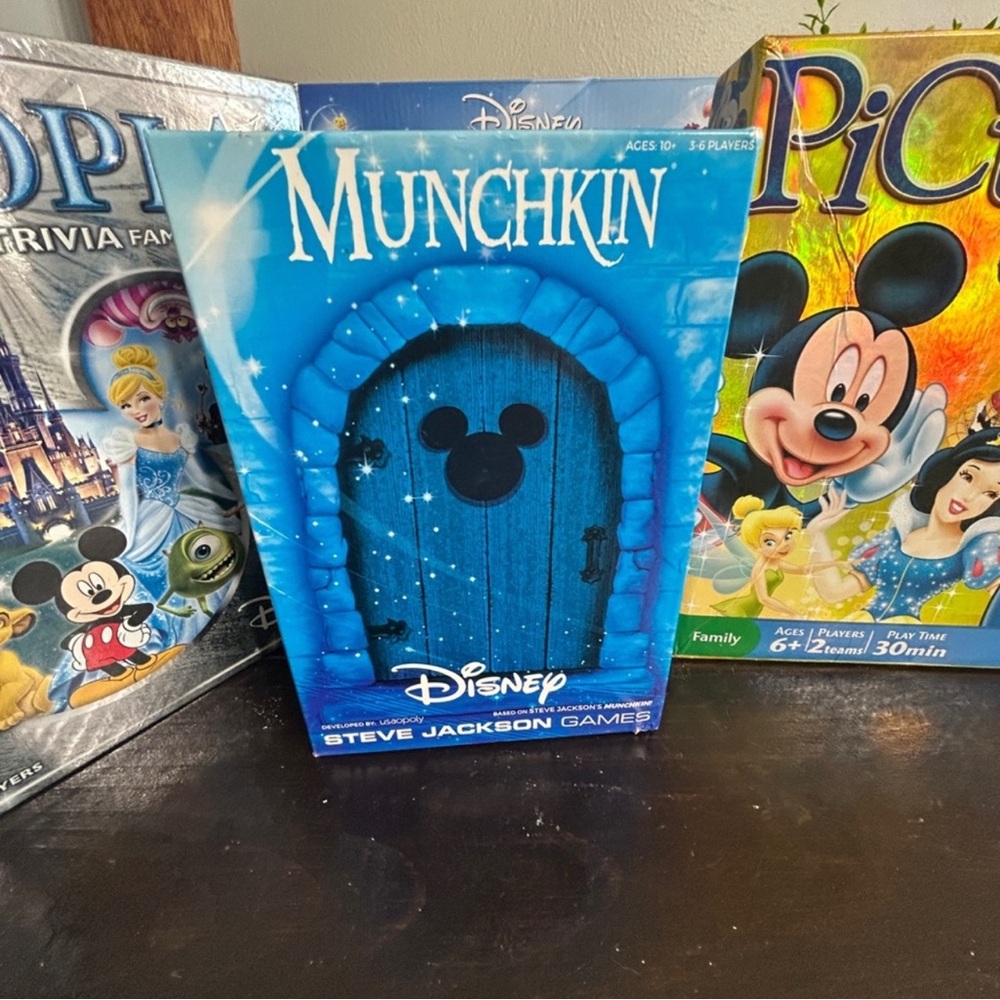 Disney Munchkin Game - Blue and Black